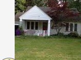 51 Ballantyne Rd, Rochester, NY 14623