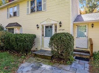38 Old Brook Rd, Shrewsbury, MA 01545