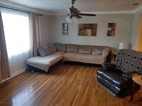 4th image of 7533 Altus Dr S