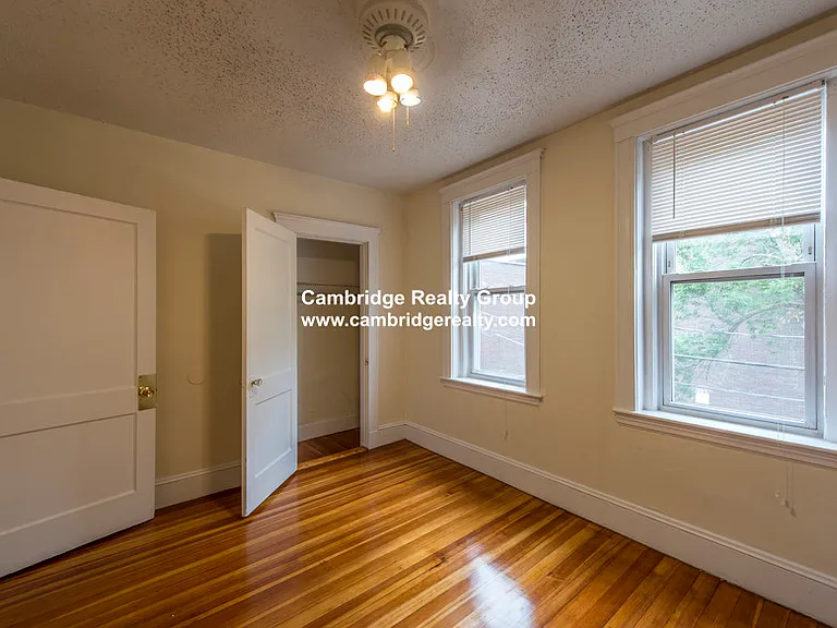 524 Cambridge St #3A — Photo 5