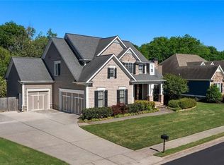 98 Twelve Oaks Dr SE, Cartersville, GA 30120