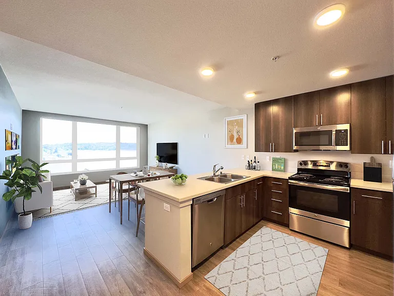 Spyglass Hill Apartments — Photo 12
