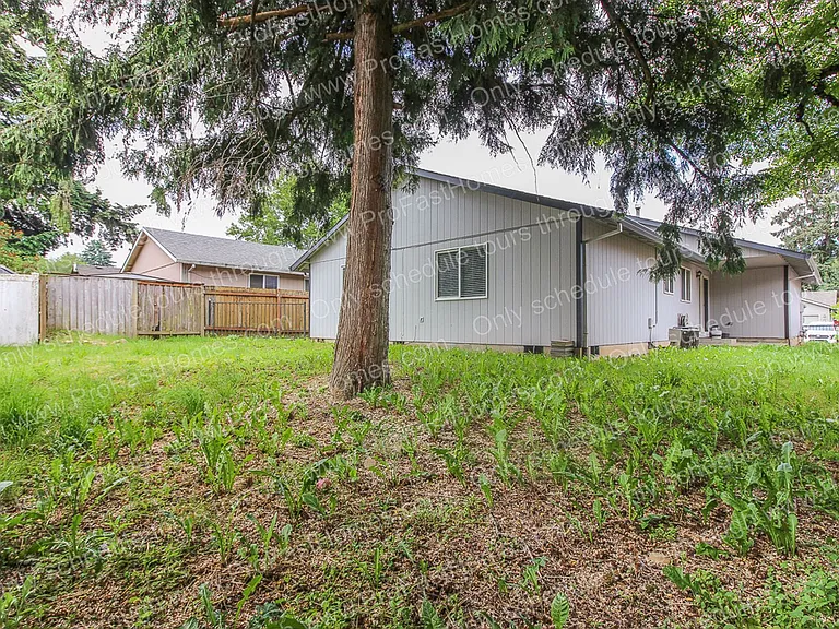 6416 SE 139th Ave — Photo 22