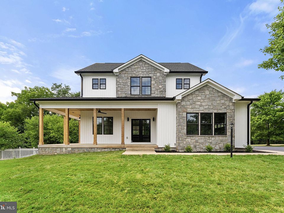 1st image of 6470 Emily Anne Ct