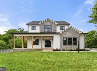 5313 Hillside Dr, Warrenton, VA 20187