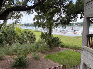 100 Helmsman Way #201, Hilton Head Island, SC 29928