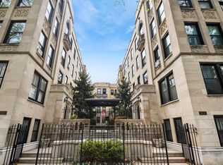 3602 N Pine Grove Ave APT 2B, Chicago, IL 60613