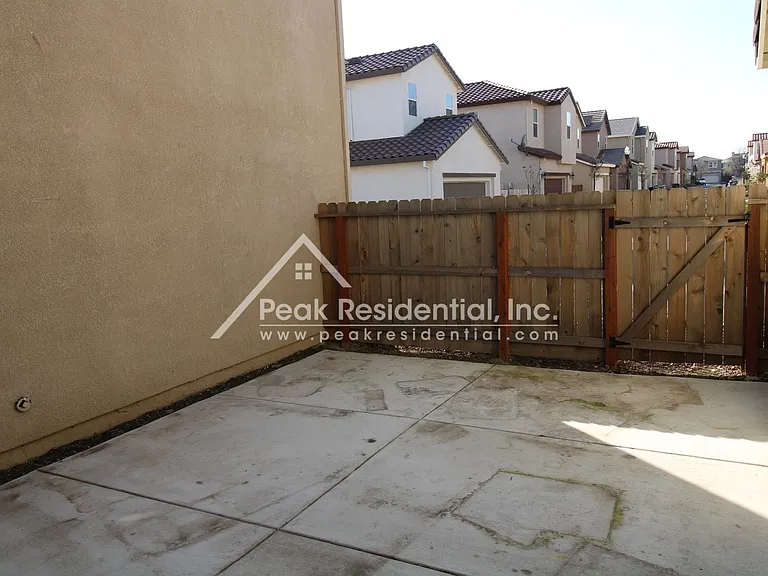 4509 Juneberry Dr — Photo 20