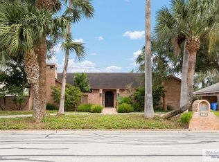 216 Palm Valley Dr E, Harlingen, TX 78552