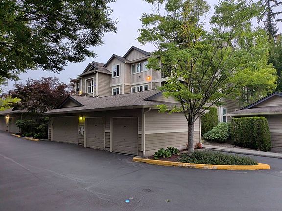 3rd image of 107 164th St SE APT 2-301