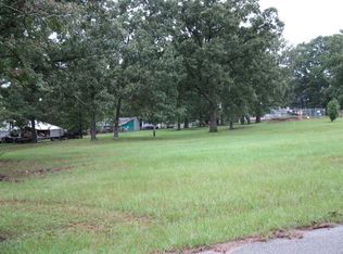 810 S Sun Camp Rd, White oak, TX 75693