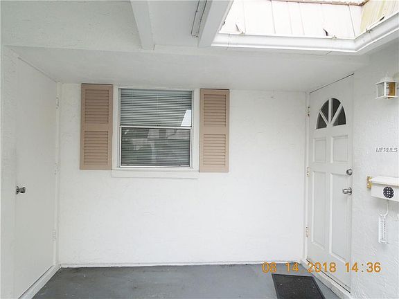 3rd image of 5511 Riverbluff Cir #V-13