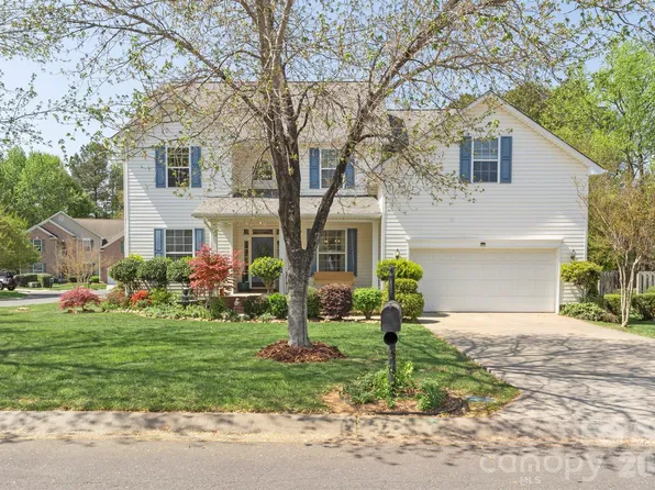 14926 Bridle Trace Ln, Pineville, NC 28134
