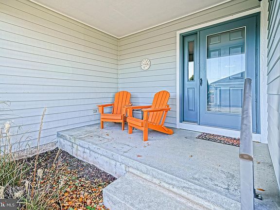 3rd image of 30975 Crepe Myrtle Dr Unit 116
