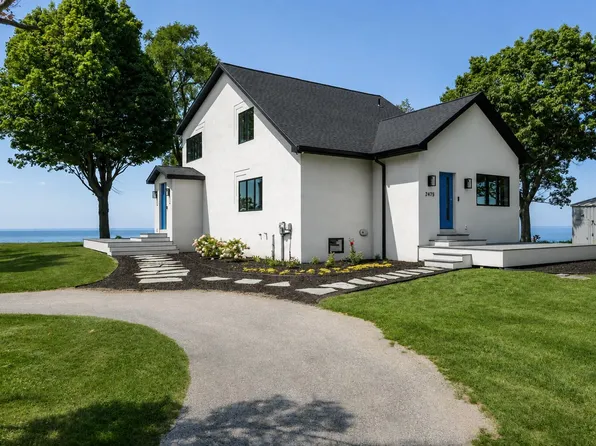 2475 Cedar Path, Saint Joseph, MI 49085