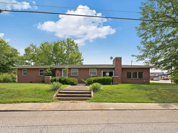 50 Huntingdon St, Lexington, TN 38351