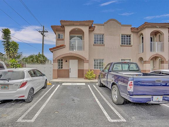 3rd image of 10702 NW 88th Ave #10702