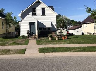 316 W Onota St, Munising, MI 49862