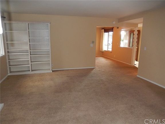 4th image of 2872 Monterey Ave