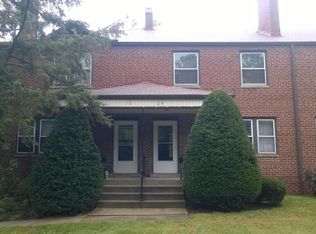 22 Indian Springs Dr, Columbus, OH 43214