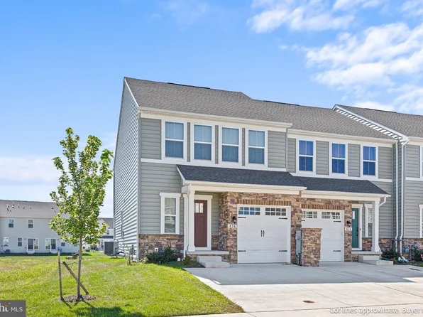 836 Llanelli Dr, Middletown, DE 19709