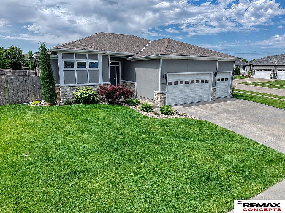 1st image of 6301 Kelsey Ln
