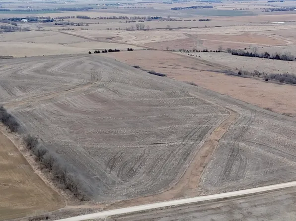 2700 Flag Rd, Abilene, KS 67410