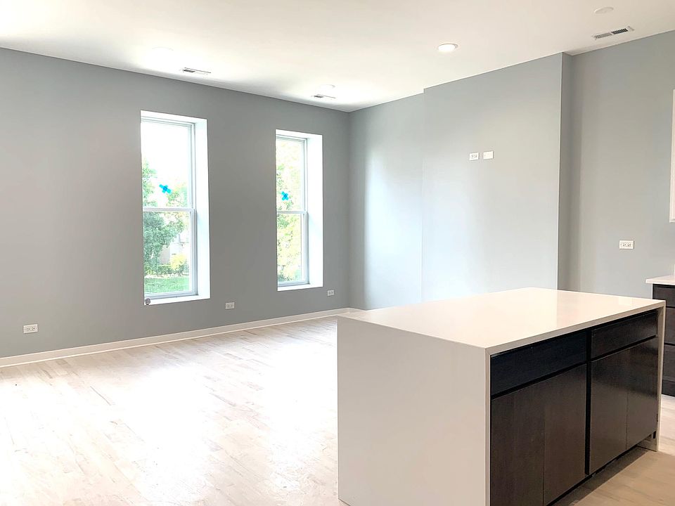1st image of 2424 W Warren Blvd #3
