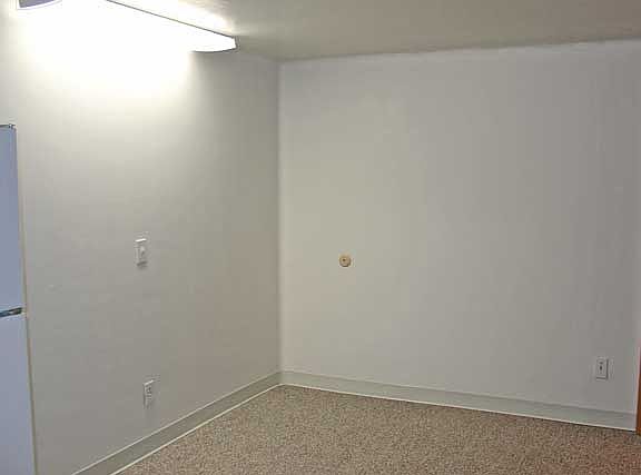 4th image of 1922 Broadwater Ave APT 2