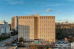 1st image of 2479 Peachtree Rd NE APT 1714