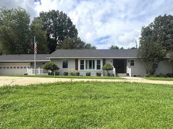 1129 W North St, Piggott, AR 72454
