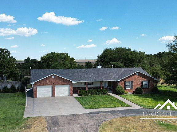 2nd image of 3850 N Bluestem Dr
