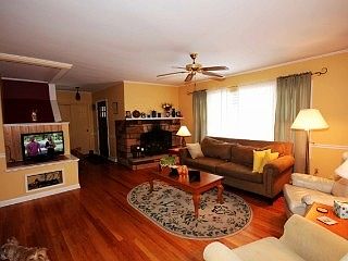 5th image of 142 Dearing Ave