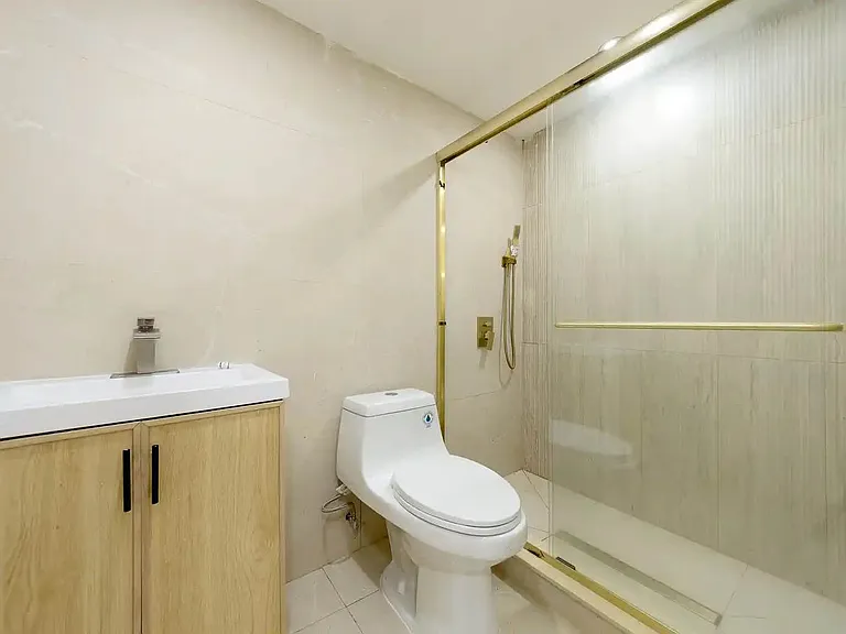 408 Madison St #GARDEN — Photo 6