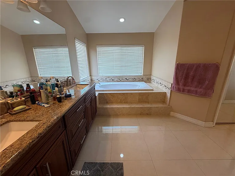 19823 Mariposa Pines Way — Photo 26