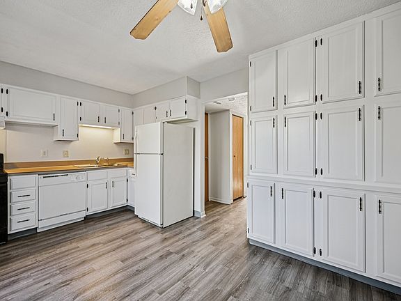3rd image of 2365 Hardy Parkway St #1882RC