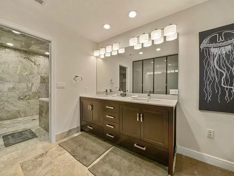 3801 E Bay Dr #110 — Photo 12