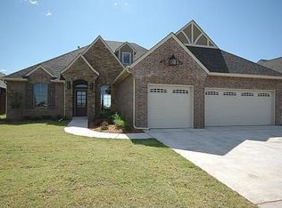 17320 Parkgrove Dr, Edmond, OK 73012