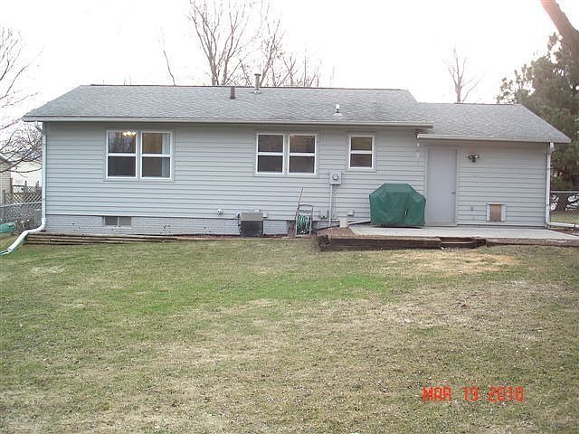 2nd image of 1305 Greenfield Dr