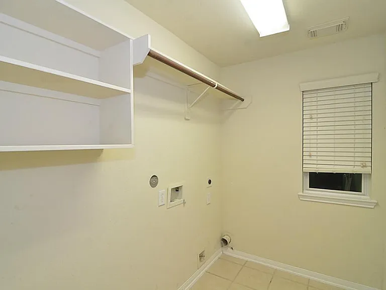 11306 Overland Trail Dr — Photo 18