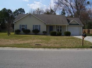 7319 Bright Leaf Rd, Wilmington, NC 28411