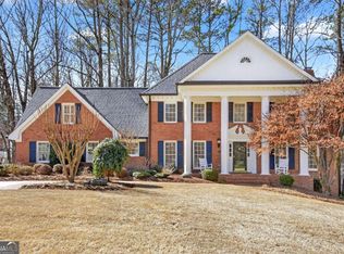350 Spindle Ct, Sandy Springs, GA 30350