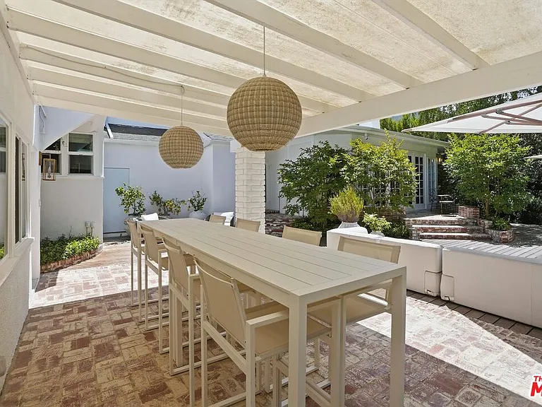 317 S Burlingame Ave — Photo 30