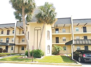 8699 Bardmoor Blvd APT 104, Seminole, FL 33777