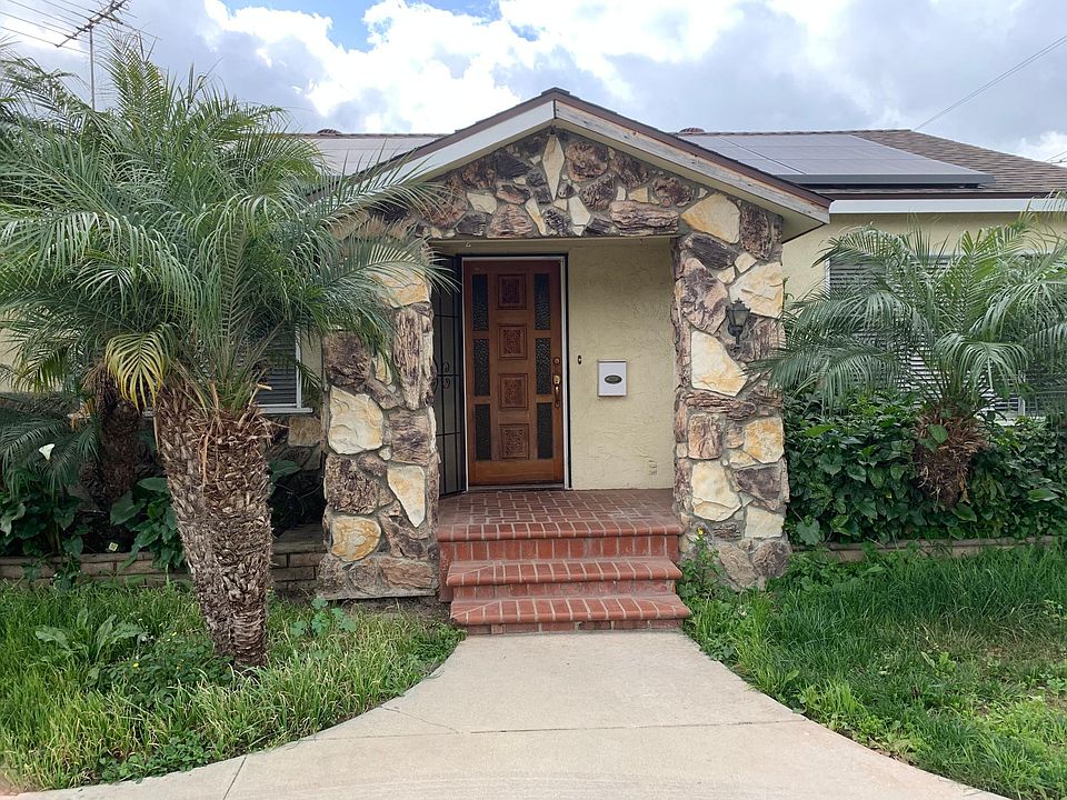 1st image of 800 E Francisquito Ave