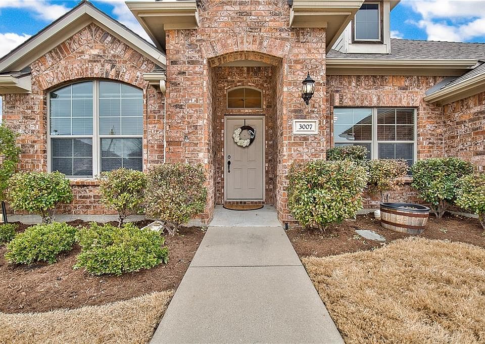 1st image of 3007 Baybreeze Dr