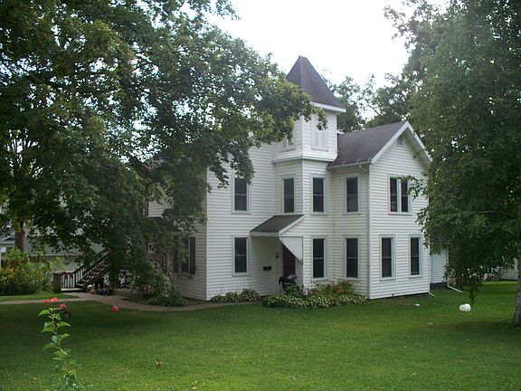 5th image of 806 & 806 1/2 N Main St
