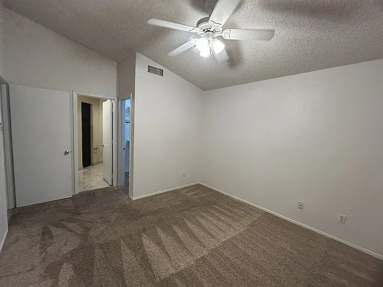1120 N Val Vista Dr #82 — Photo 12