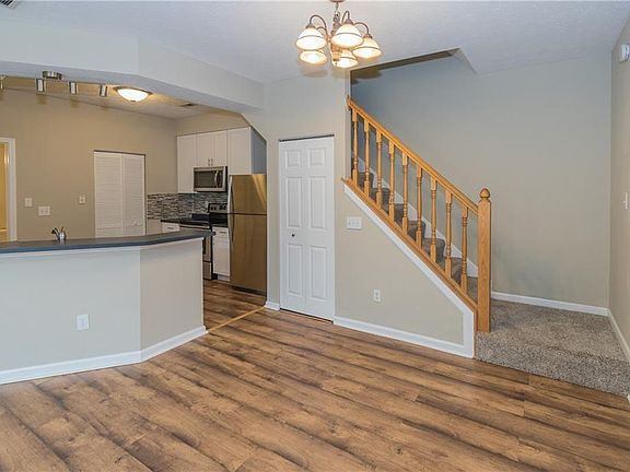 4th image of 5953 Bastille Ln