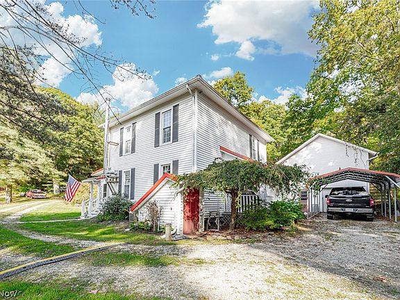 2nd image of 470 Clearview Dr NE